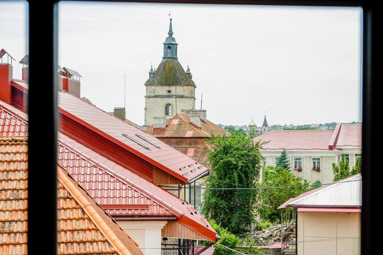 Hotel Гостерія"Old Town" Kam'janec'-Podil's'kyj Esterno foto