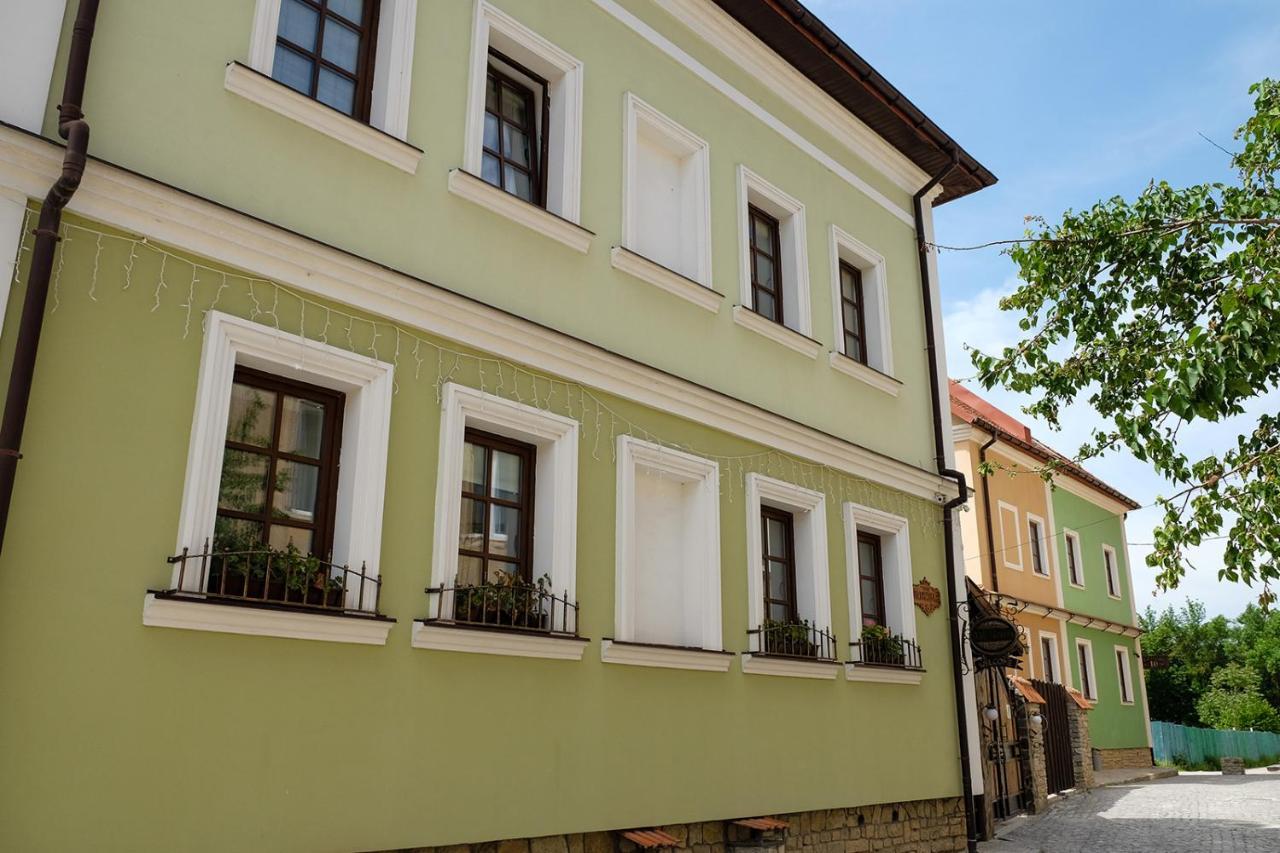 Hotel Гостерія"Old Town" Kam'janec'-Podil's'kyj Esterno foto